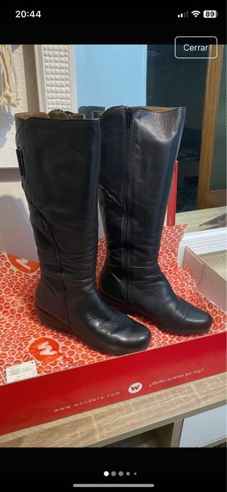 Botas altas negras Wonders talla 38