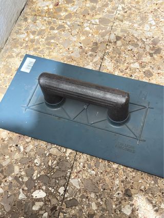 Talocha para alisar esquinas