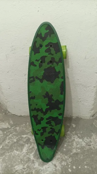 Monopatín Camuflaje Verde