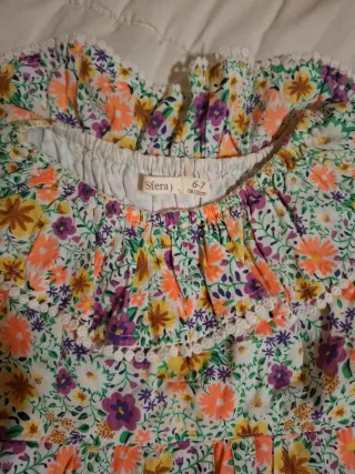 Vestido floral niña