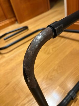 Galán de noche de metal negro vintage