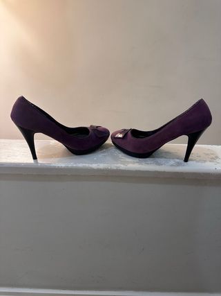 Zapatos de tacón morados talla 40