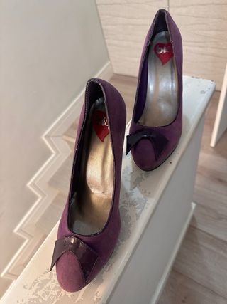 Zapatos de tacón morados talla 40