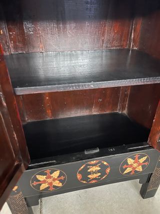 Mesita auxiliar antigua restaurada