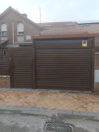 Instalación puerta de garaje