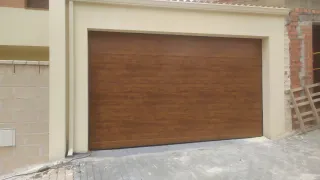 Instalación puerta de garaje