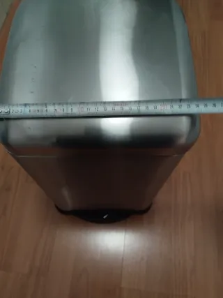 Cubo basura aluminio buen estado