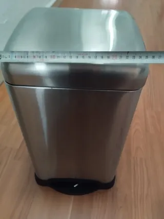 Cubo basura aluminio buen estado