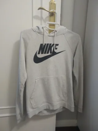 Sudadera Nike Gris