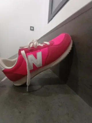 Zapatillas New Balance rosas talla 37
