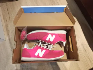 Zapatillas New Balance rosas talla 37