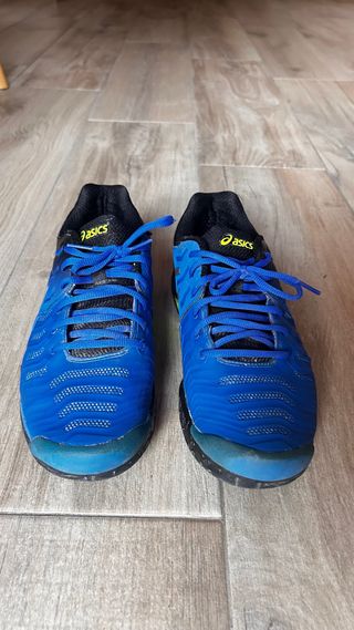 Zapatillas Asics Azules y Negras