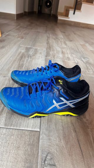Zapatillas Asics Azules y Negras