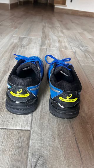 Zapatillas Asics Azules y Negras