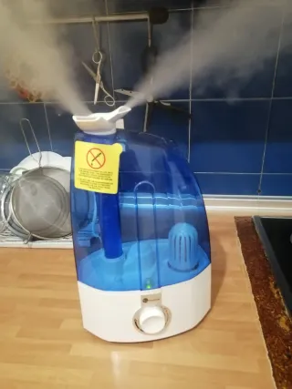 Humidificador TROPIC azul y blanco