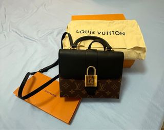 Prácticamente nuevo. Incluye caja y funda protecto