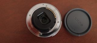 Obiettivo Sony SELP 16-50mm f/3.5-5.6 OSS