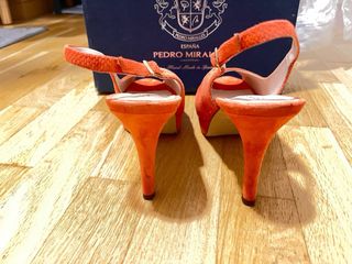 Sandalias Pedro Miralles color salmón Talla 40