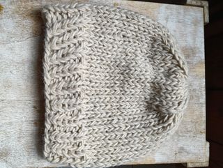 Berretto lana grossa panna