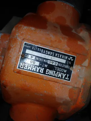 Compactador Mikasa MT60