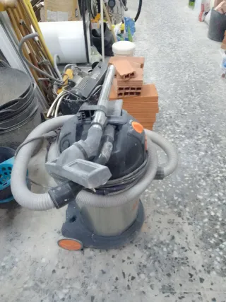 Aspiradora industrial Dexter