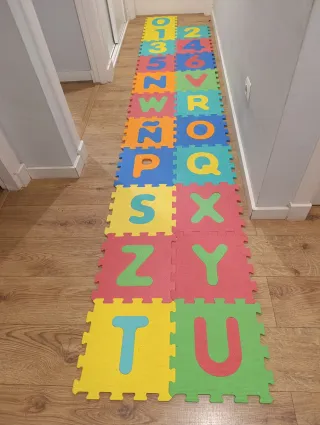 Puzzle Suelo Infantil 21 Piezas 32x32cm /2,15m2.