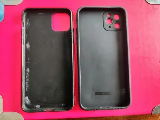 2 Cover per iPhone 11 Pro Max