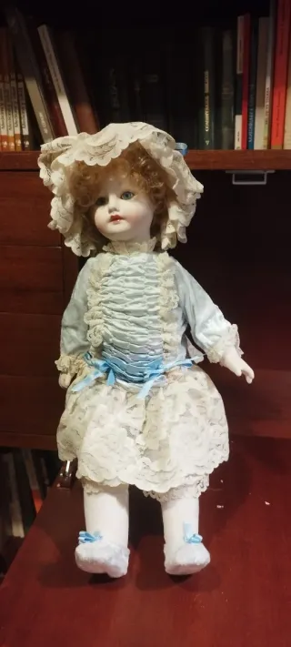 Set di bambole in porcellana vintage