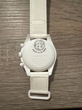 Omega x Swatch Speedmaster Moonwatch Bianco Snoopy