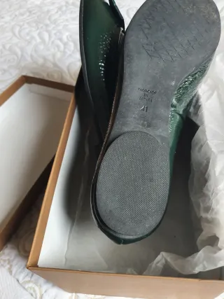 SIN ESTRENAR Bailarinas verdes talla 41