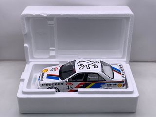 1:18 Peugeot 405 Mi16 Camp. Británico 1992 OT1141