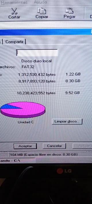 PC PENTIUM 4 1500 Y NVIDIA TNT2 64 con Windows 98