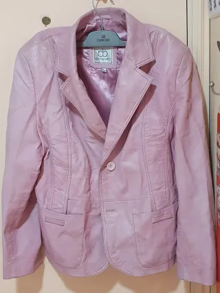 Americana de cuero rosa CORTY BENNETT Talla S