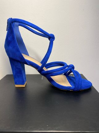 Sandalias tacón azul ante