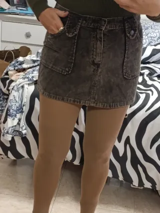 Falda vaquera Pull&Bear marrón de pana talla 38