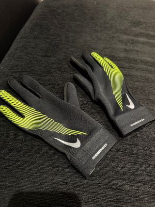 Guantes Nike Niños Térmicos Negro y Verde talla M