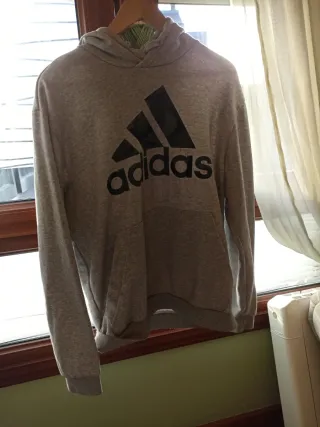 Sudadera Adidas Gris con Logo Negro