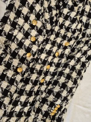 Abrigo Zara Cuadros Blanco y Negro Talla M