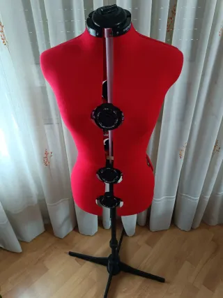 Maniquí Modista Ajustable Talla 38-44