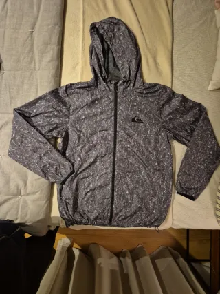 Chaqueta Cortavientos Quiksilver Gris