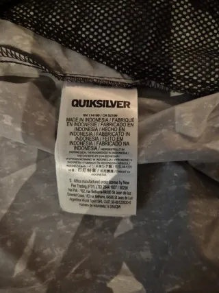 Chaqueta Cortavientos Quiksilver Gris