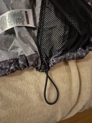 Chaqueta Cortavientos Quiksilver Gris