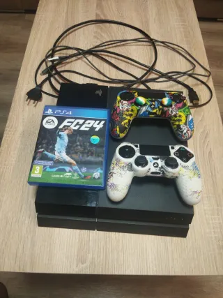 PS4 (PlayStation 4) + FC 24 + 2 Mandos