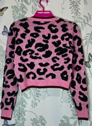 Jersey leopardo rosa y negro