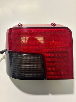 2 Pilotos Traseros Peugeot 205