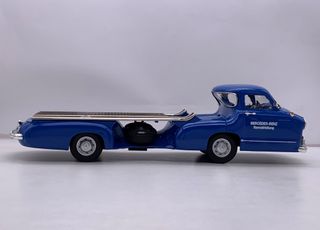 1:18 Mercedes Benz Rennwagen Transporte año 1955
