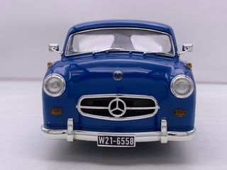 1:18 Mercedes Benz Rennwagen Transporte año 1955