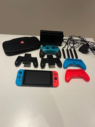 Nintendo Switch con accessori