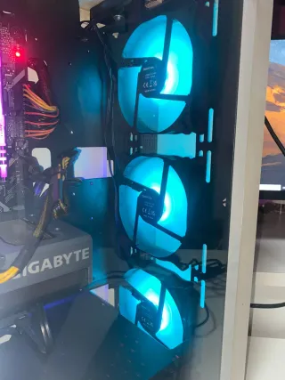 Ordenador Sobremesa Blanco Gaming + Monitor LG