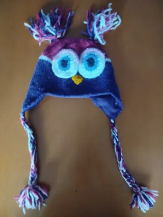 Gorro de lana de búho calentito